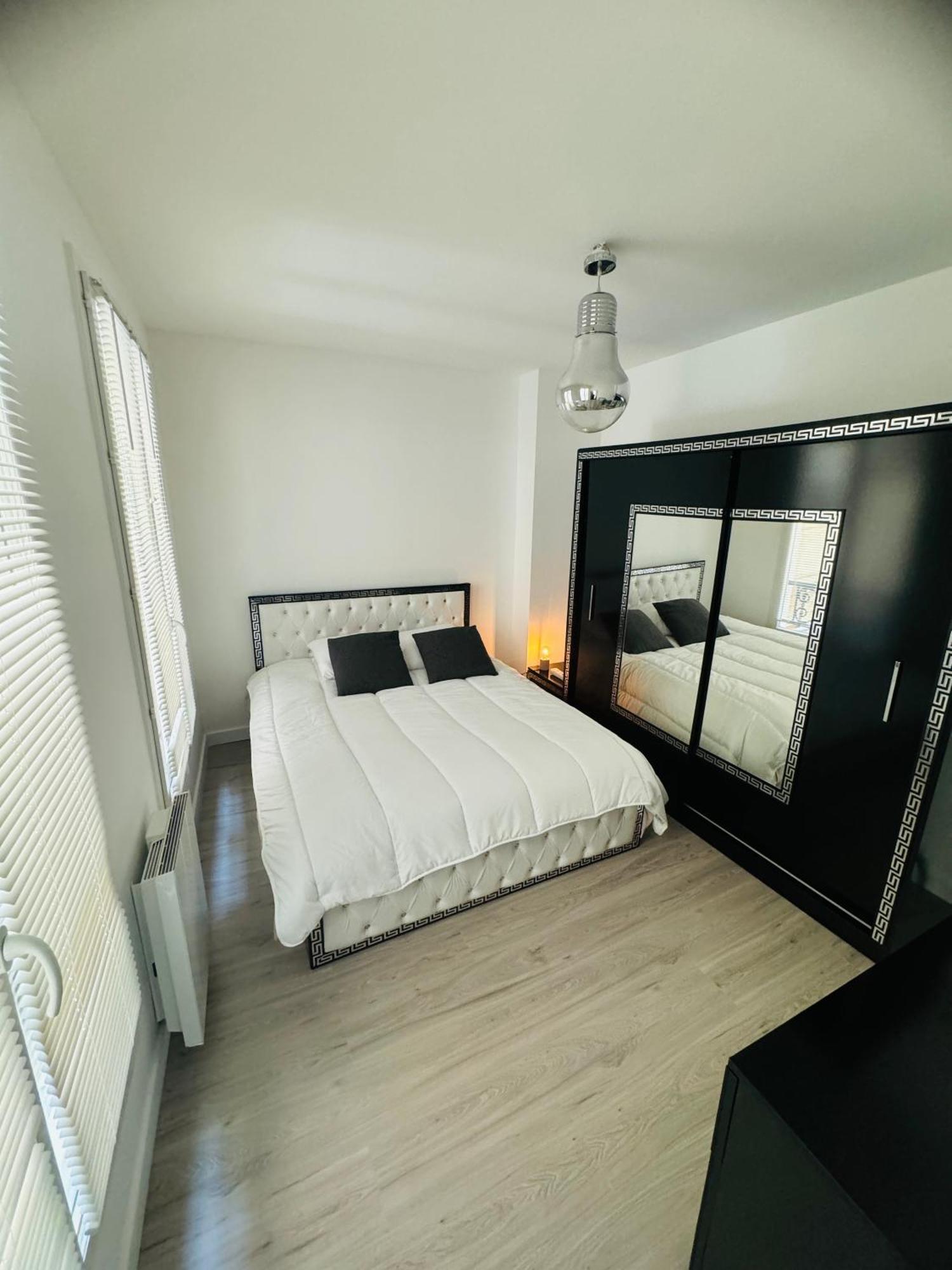 Charmante Appartement F2 Au Coeur De Paris 1Er Exteriér fotografie